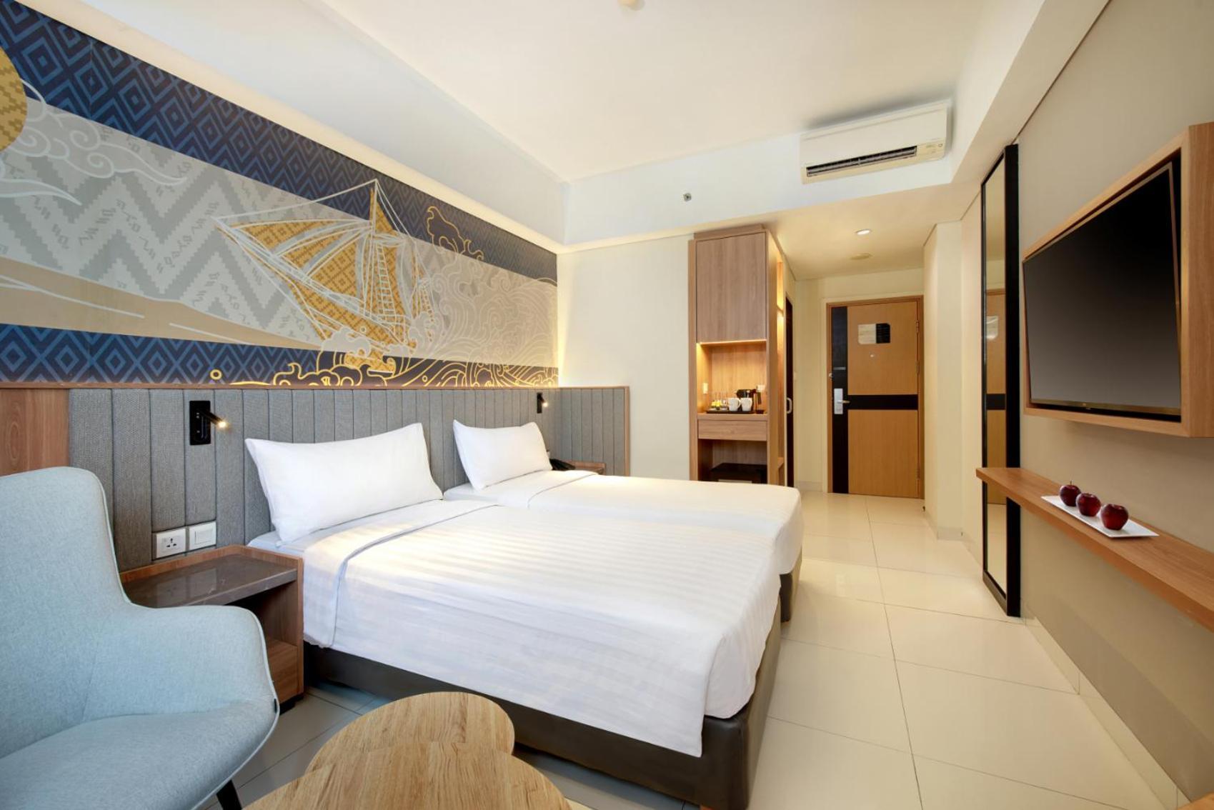 Aston Inn Pantai Losari Macáçar Exterior foto