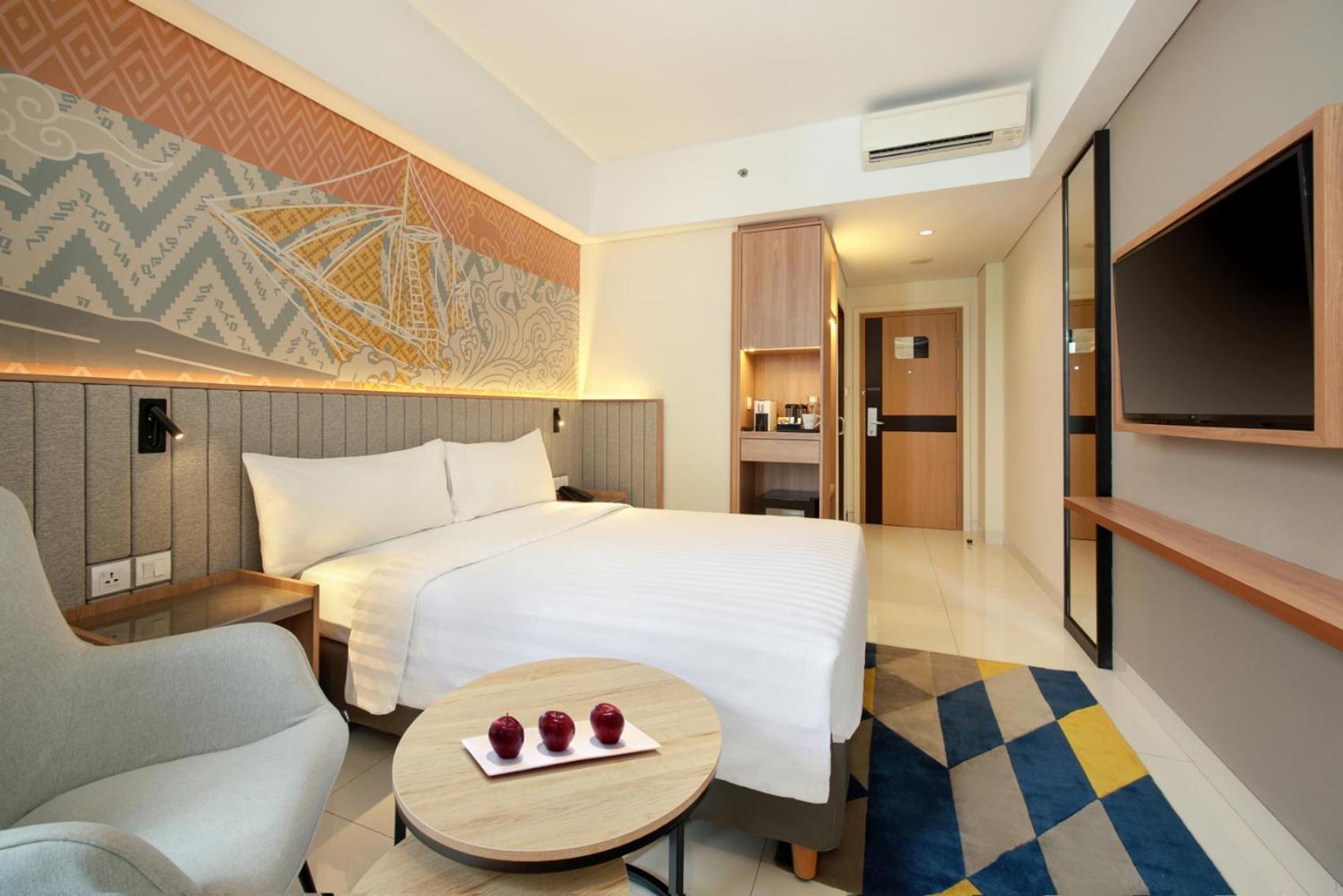 Aston Inn Pantai Losari Macáçar Exterior foto